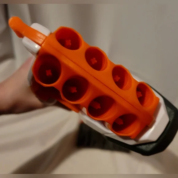 Nerf - Roughcut 2x4 - Picture 2 of 4